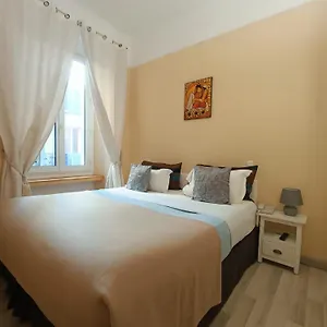 *** Отель La Tour Франция
