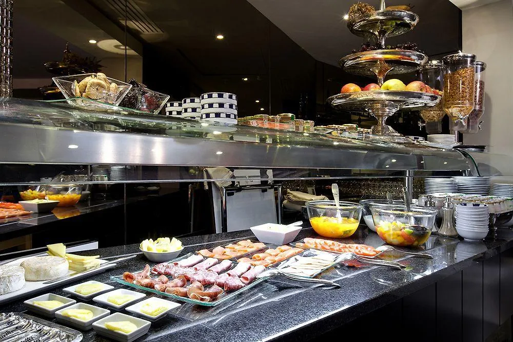 Hotel Etoile Maillot Paris 4*,